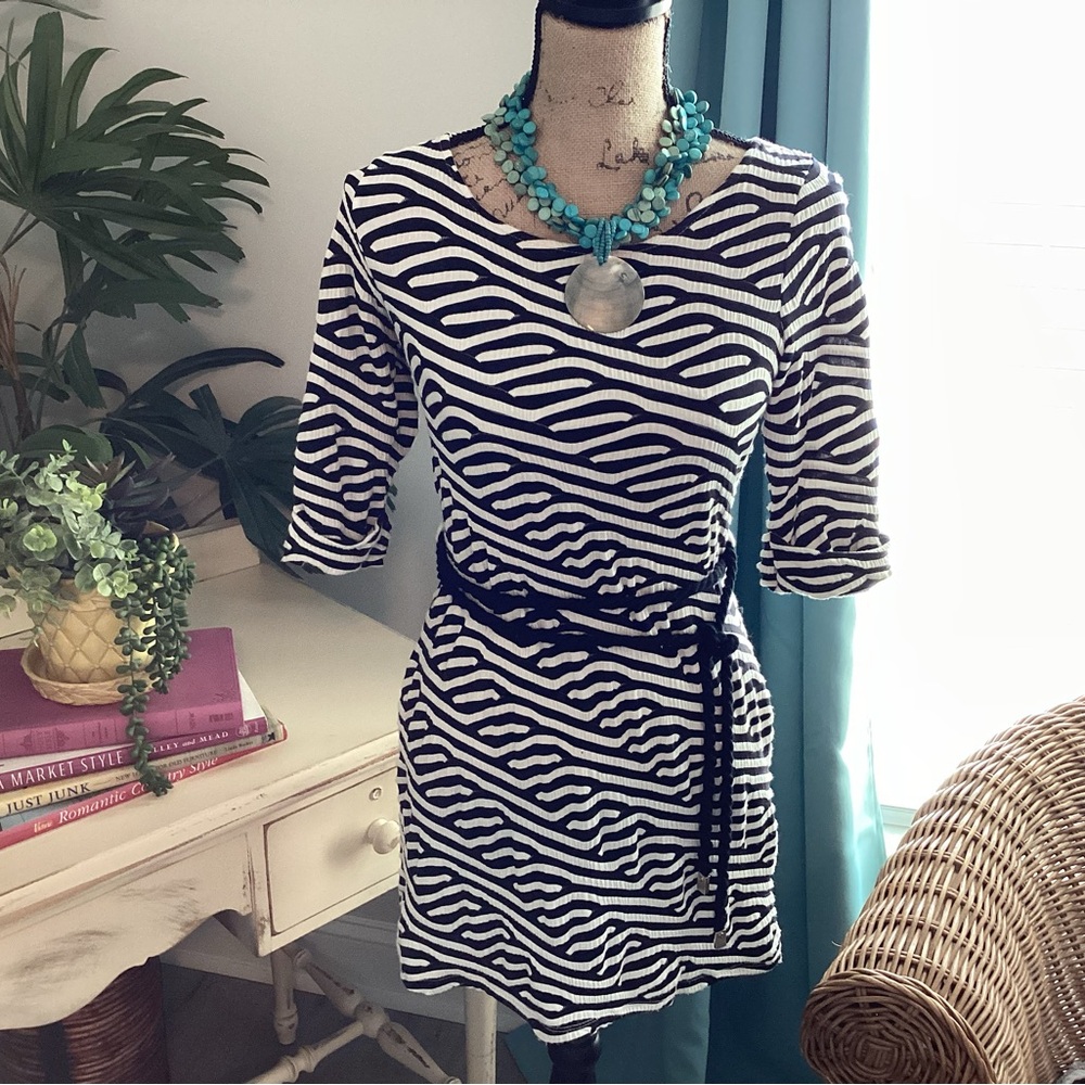 Innovation USA Zebra Print Dress in Cream and Black size XS.
